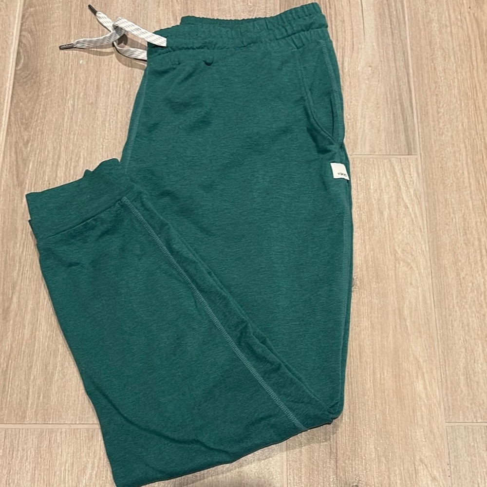 Vuori Joggers